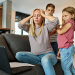 otthon maradó anyak